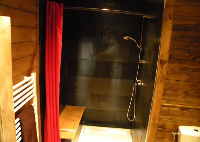 Chambres D\'Hotes Coeur De Bastie Et Ranch Du Levezou