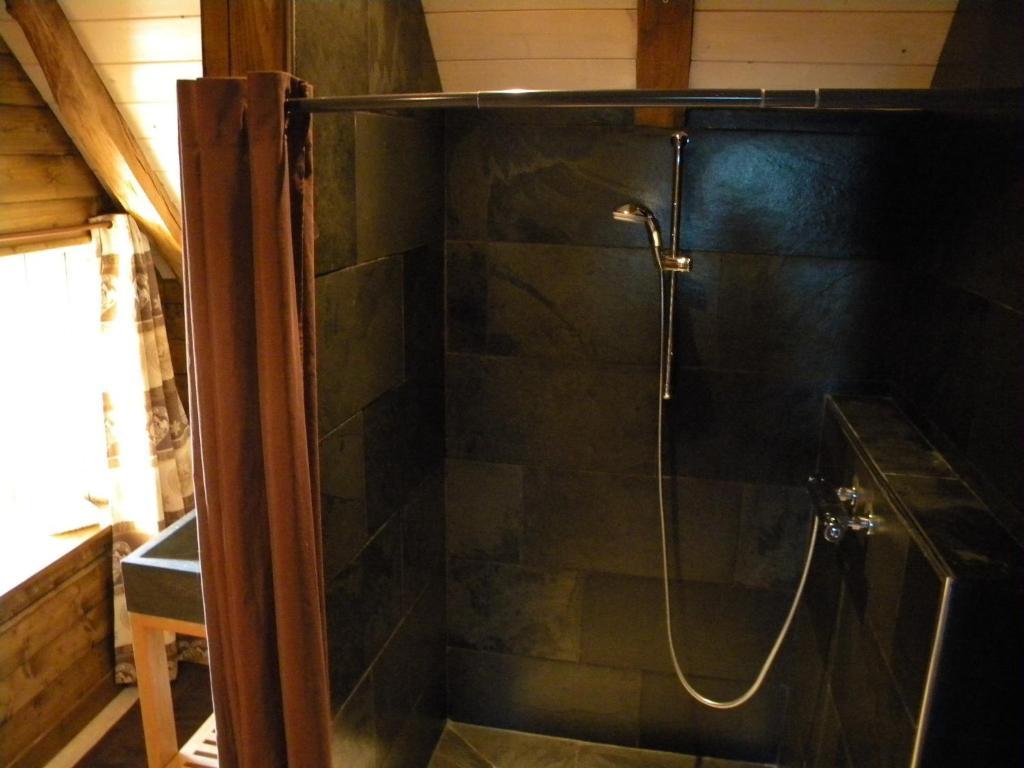 Bed & Breakfast D'hotes Coeur De Bastie Et Ranch Du Levezou *