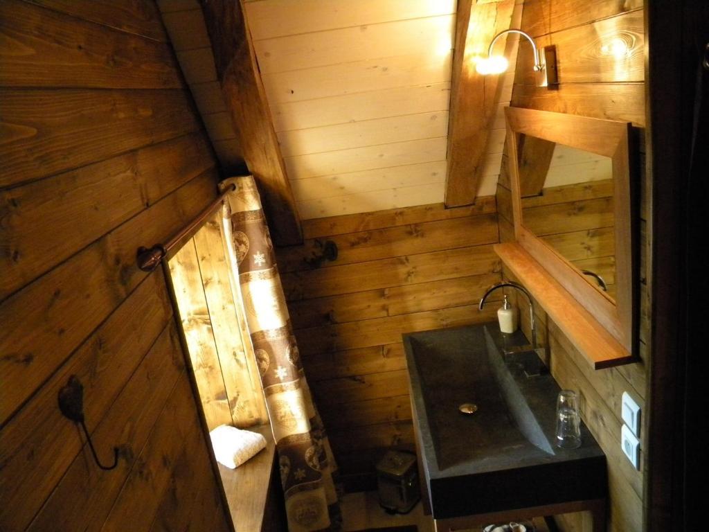 D'hotes Coeur De Bastie Et Ranch Du Levezou